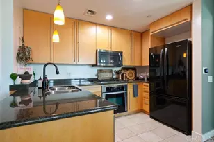 801 Ash St, San Diego, CA 92101 - Photo 11