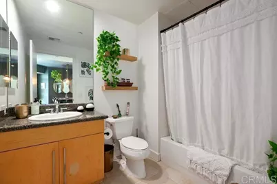 801 Ash Street #303, San Diego, CA 92101 - Photo 21