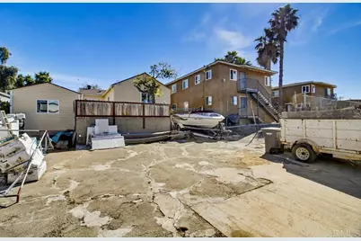 2516 A Avenue, National City, CA 91950 - Photo 43