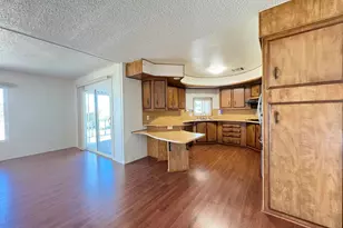 1490 S Orange Ave, El Cajon, CA 92020 - Photo 3