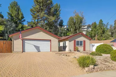 652 La Sombra Drive, El Cajon, CA 92020 - Photo 1