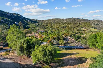 19700 Calle Pena Huerta, Temecula, CA 92590 - Photo 27