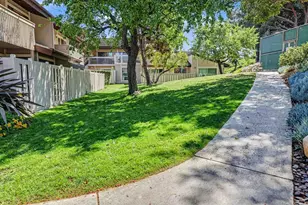 4640 Coralwood Cir, Carlsbad, CA 92008 - Photo 25