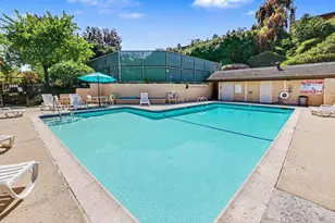 4640 Coralwood Cir, Carlsbad, CA 92008 - Photo 27