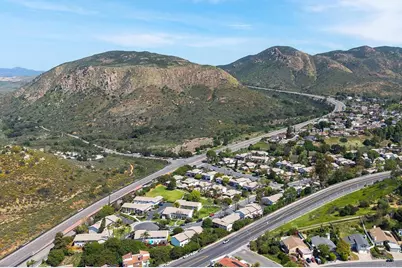 6632 Bell Bluff Avenue #B, San Marcos, CA 92119 - Photo 45