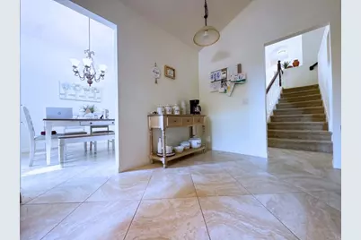 1984 Casablanca Court, Vista, CA 92081 - Photo 9