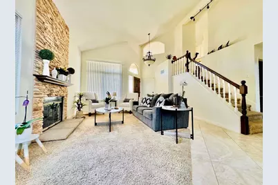 1984 Casablanca Court, Vista, CA 92081 - Photo 3