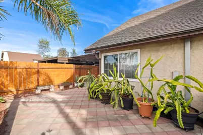 10665 Escobar Drive, San Diego, CA 92124 - Photo 29