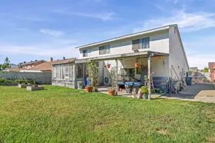 383 Vecino Ct, Spring Valley, CA 91977 - Photo 9