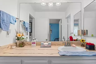 383 Vecino Ct, Spring Valley, CA 91977 - Photo 7