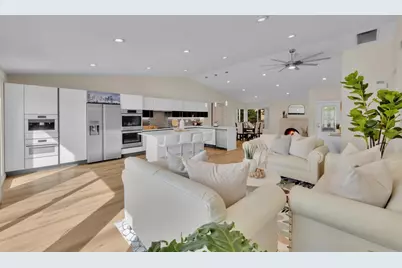 11033 Hillcreek Road, Santee, CA 92071 - Photo 15