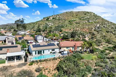 11033 Hillcreek Road, Santee, CA 92071 - Photo 53