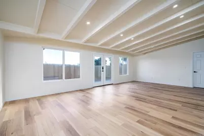 4597 Acoma Avenue, San Diego, CA 92117 - Photo 5