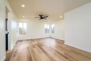 4597 Acoma Ave, San Diego, CA 92117 - Photo 17