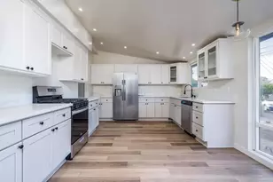 4597 Acoma Ave, San Diego, CA 92117 - Photo 11