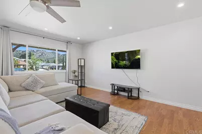 1915 Edith Drive, Escondido, CA 92026 - Photo 9