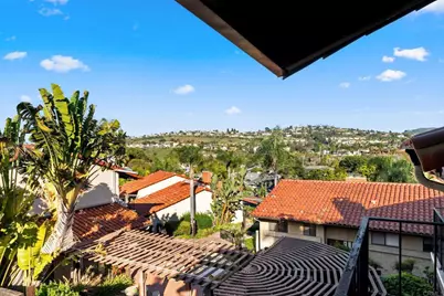 1915 Estrella De Mar Court #A, Carlsbad, CA 92009 - Photo 3