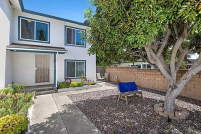 5676 Chateau Dr, San Diego, CA 92117 - Photo 3