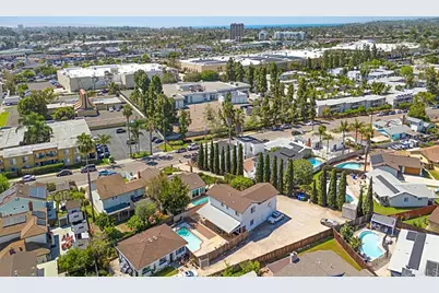 5676 Chateau Dr, San Diego, CA 92117 - Photo 43