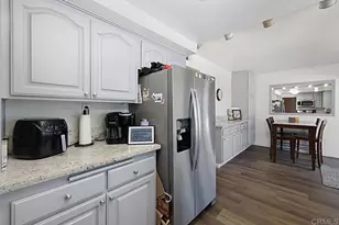 5676 Chateau Dr, San Diego, CA 92117 - Photo 11