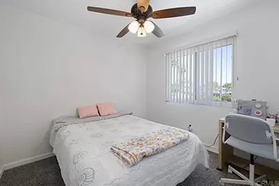 5676 Chateau Dr, San Diego, CA 92117 - Photo 23