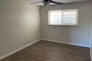 5676 Chateau Dr, San Diego, CA 92117 - Photo 39