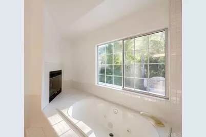 4064 Lemonberry Place, Thousand Oaks, CA 91362 - Photo 13