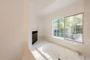 4064 Lemonberry Pl, Thousand Oaks, CA 91362 - Photo 13