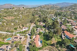 1243 Hidden Mountain Dr, El Cajon, CA 92019 - Photo 71