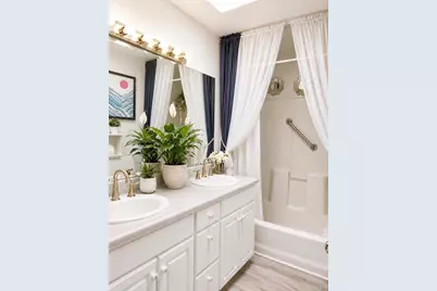 28740 Desert Princess Drive, Cathedral City, CA 92234 - Photo 13