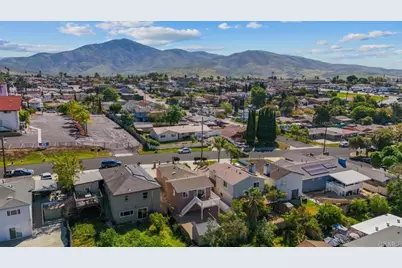 724 Felicita Avenue, Spring Valley, CA 91977 - Photo 35