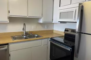 1740 Upas St, San Diego, CA 92103 - Photo 9