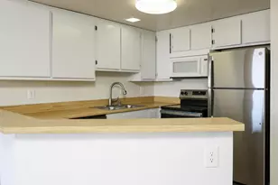 1740 Upas St, San Diego, CA 92103 - Photo 11