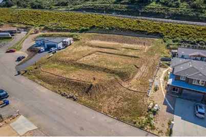 13814 Woods Valley Court, Valley Center, CA 92082 - Photo 3