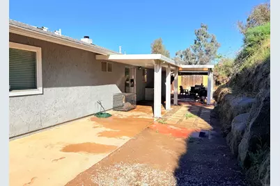 9449 Prospect Avenue, Santee, CA 92071 - Photo 15