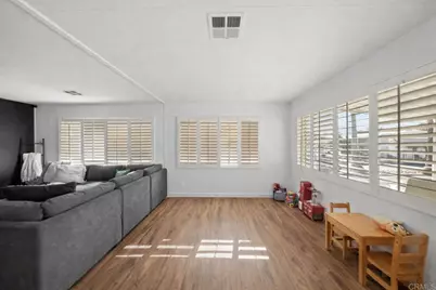 2700 E Valley Parkway #Spc 3, Escondido, CA 92027 - Photo 11