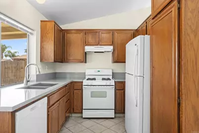 14234 Casco Court, Moreno Valley, CA 92553 - Photo 11