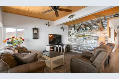 2558 Monty Court, Palo Verde, CA 92266 - Photo 19