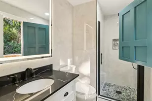 8262 Gilman Dr, La Jolla, CA 92037 - Photo 29