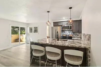 8262 Gilman Drive #1, La Jolla, CA 92037 - Photo 15