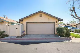 10385 Seth Way, Santee, CA 92071 - Photo 5