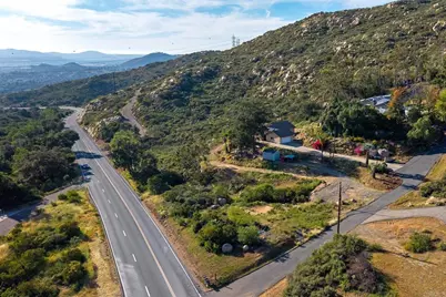 2792 La Cresta Rd, El Cajon, CA 92021 - Photo 51