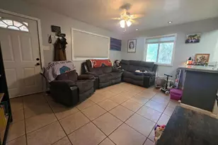 1524 Potrero Cir, Potrero, CA 91963 - Photo 9