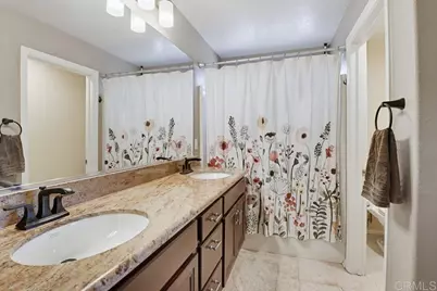 2838 Farragut Road #126, San Diego, CA 92106 - Photo 33