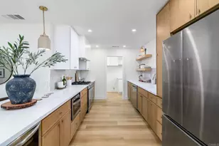 733 Cathy Ln, Cardiff by the Sea, CA 92007 - Photo 13