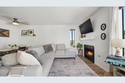 2956 C St #15, San Diego, CA 92102 - Photo 3