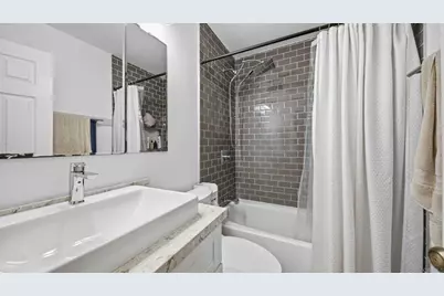 2956 C St #15, San Diego, CA 92102 - Photo 25