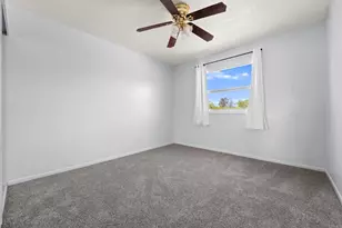 9048 Willowgrove Pl, Santee, CA 92071 - Photo 17