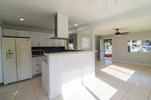 110 W Hall Ave, San Ysidro, CA 92173 - Photo 9
