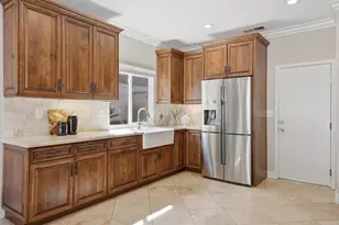 827 Via Barquero, San Marcos, CA 92069 - Photo 9